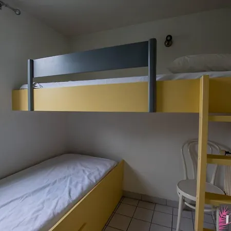 Apartment 2 Pieces - 6 Couchages, Vue Mer, Parking, Proche - Fr-1-825-8 La Rochelle (Charente-Maritime)